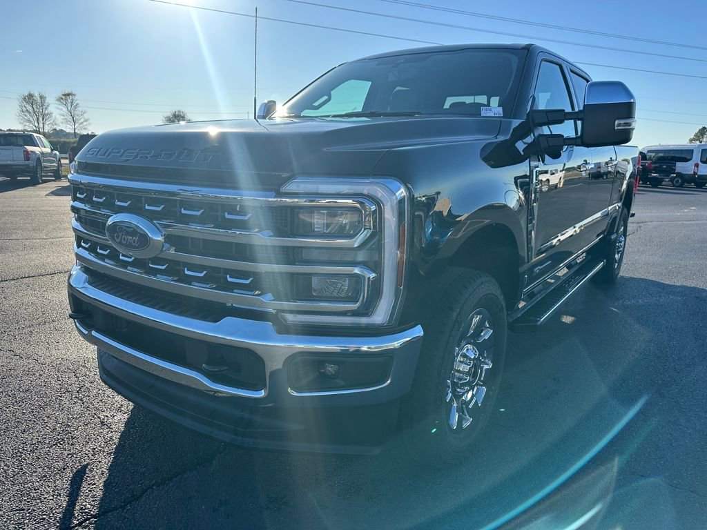 New 2026 Ford F350 Lariat w/ Chrome Package image 4