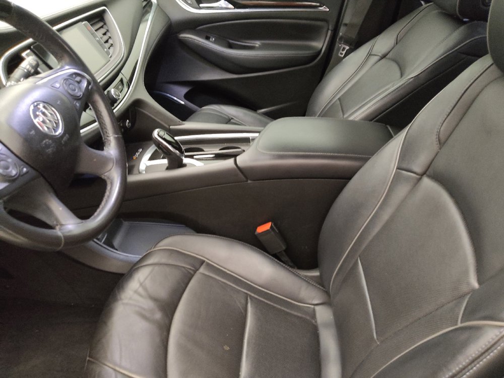 Used 2019 Buick Enclave Avenir w/ Avenir Technology Package image 17