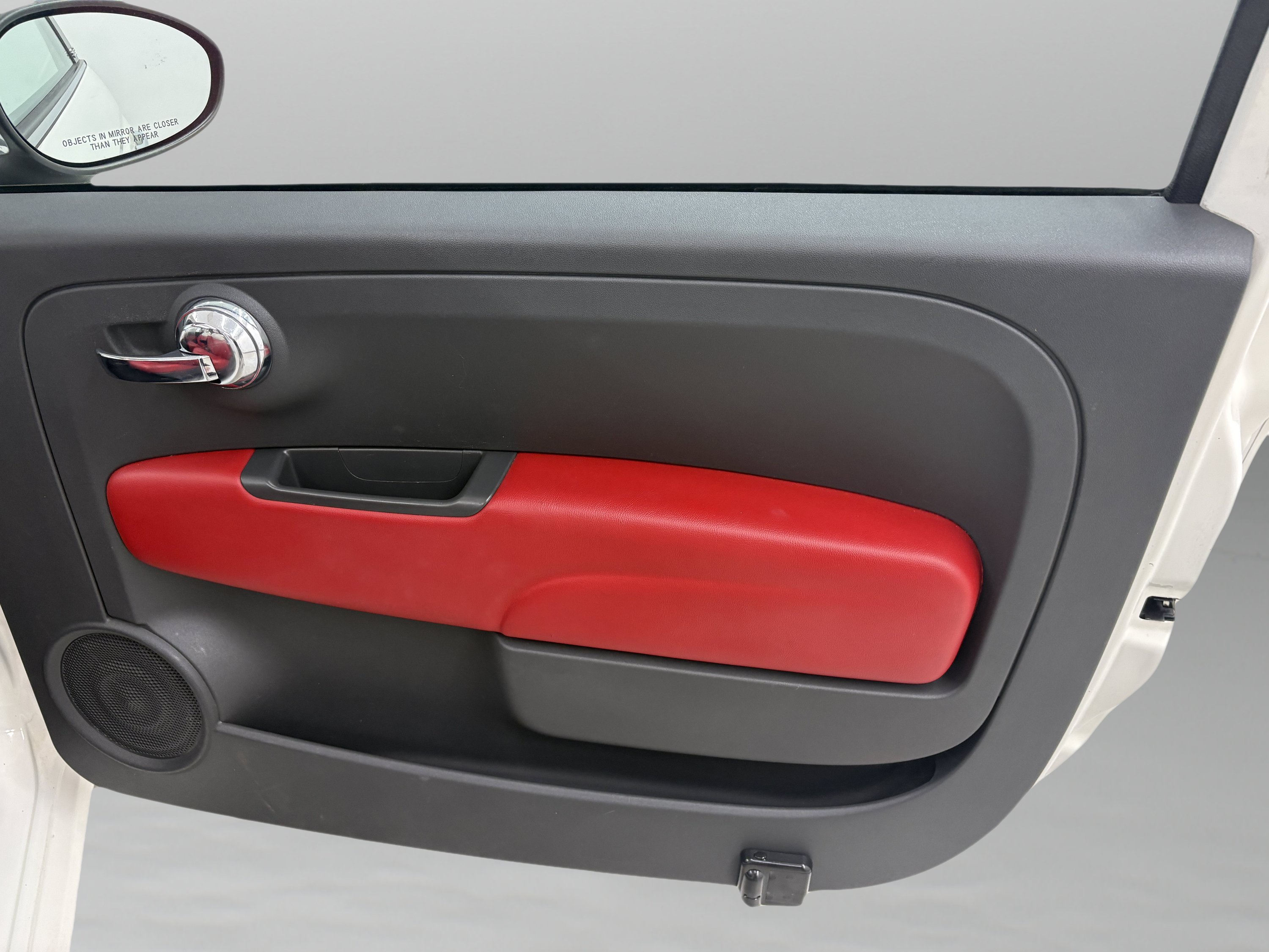 Used 2013 FIAT 500 Lounge w/ Luxury Leather Pkg FWD image 23