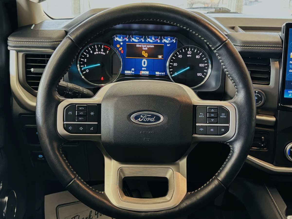 Used 2024 Ford Expedition Max XLT AWD/4WD image 45