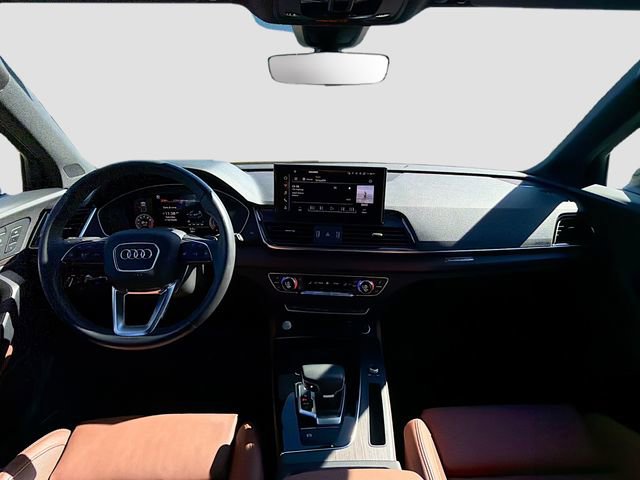 Used 2021 Audi Q5 Prestige image 16