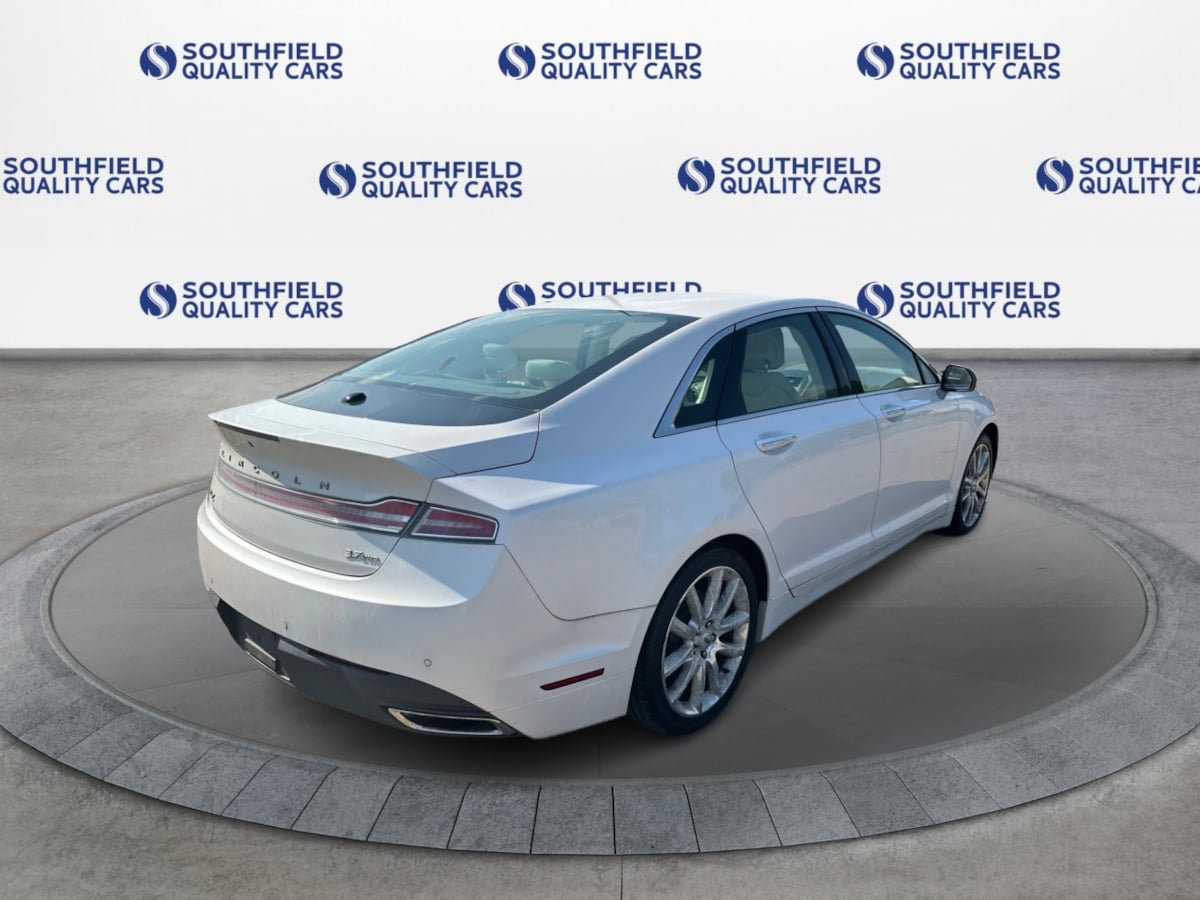 Used 2015 Lincoln MKZ AWD w/ Equipment Group 102A Reserve image 7
