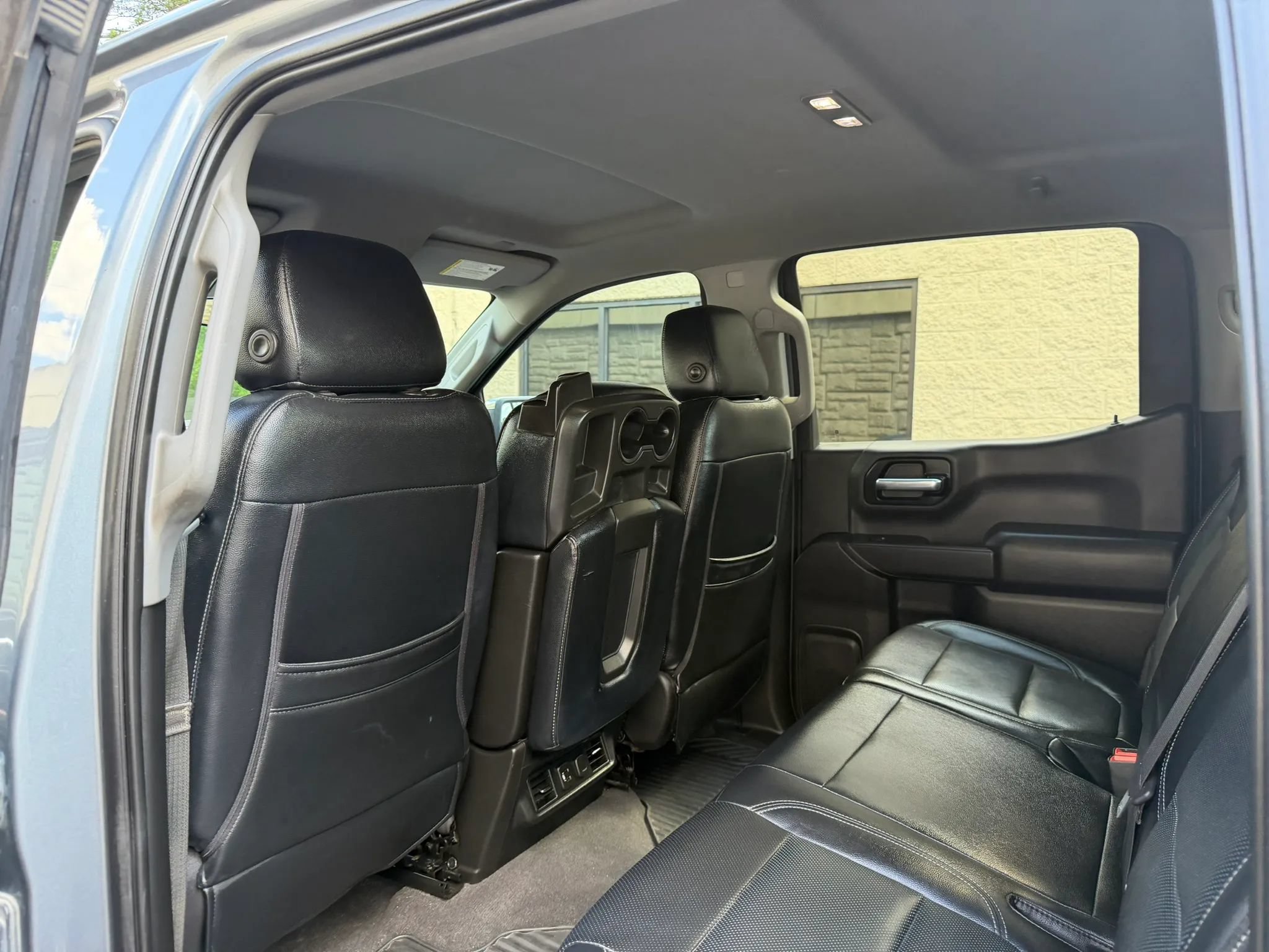 Used 2020 Chevrolet Silverado 1500 LT w/ Texas Edition AWD/4WD image 33