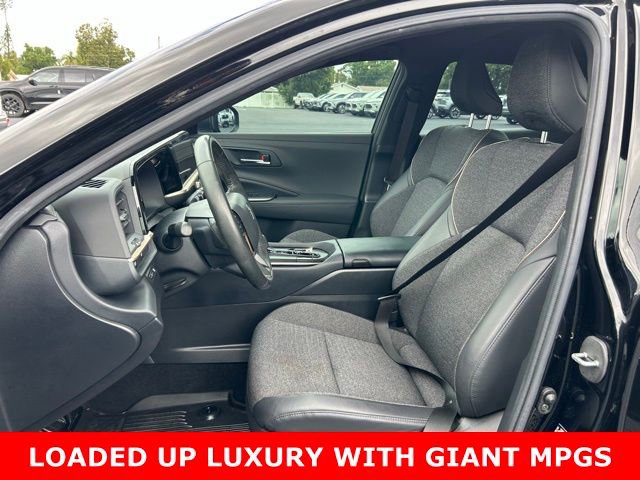 Used 2023 Toyota Crown XLE image 14