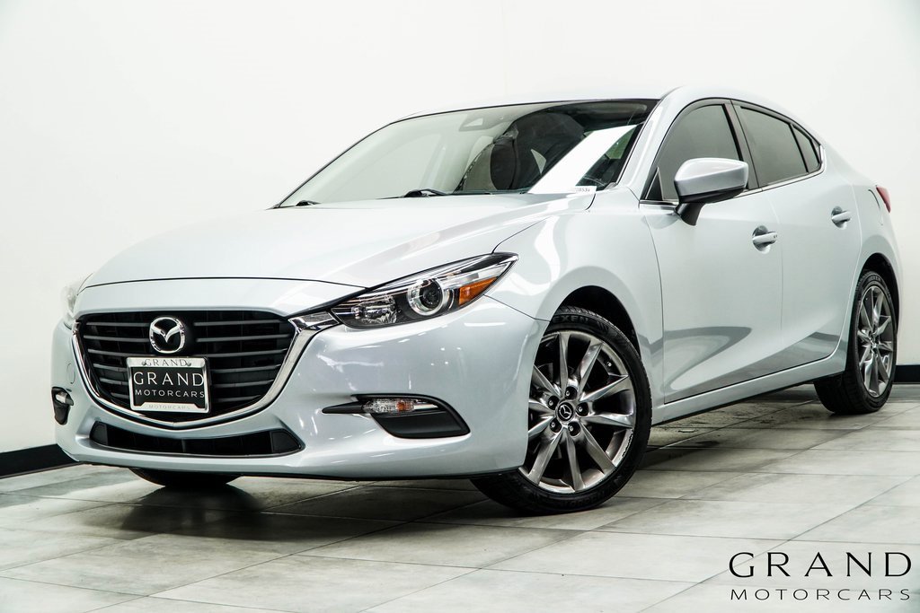 Used 2018 MAZDA MAZDA3 Touring