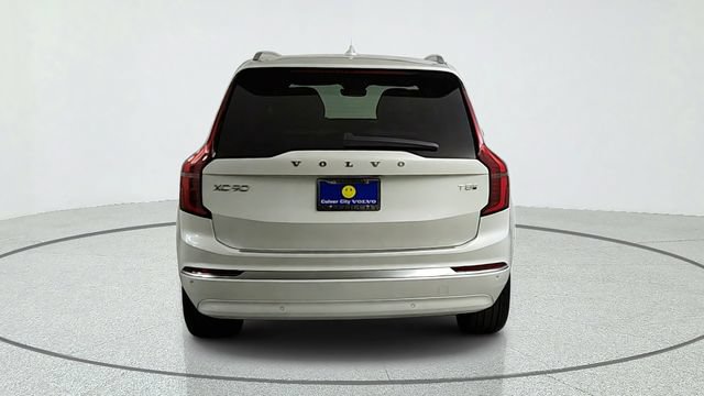 New 2026 Volvo XC90 T8 Plus w/ Protection Package AWD/4WD image 6