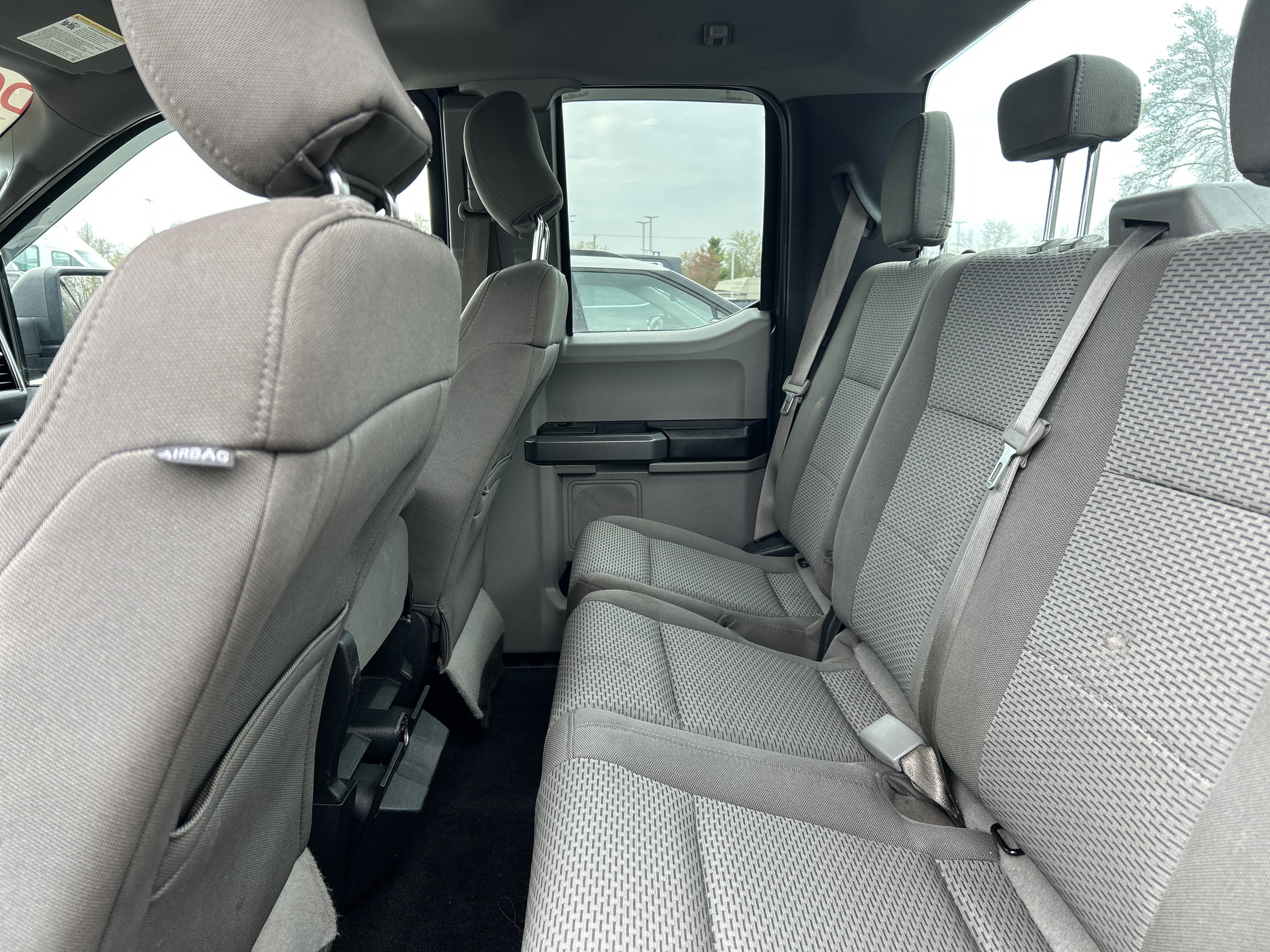 Used 2017 Ford F150 XLT AWD/4WD image 9