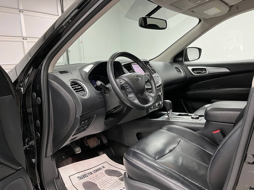 Used 2019 Nissan Pathfinder SL AWD/4WD image 20