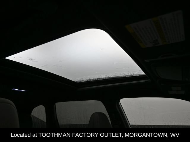 Used 2025 Subaru Forester Premium AWD/4WD image 10