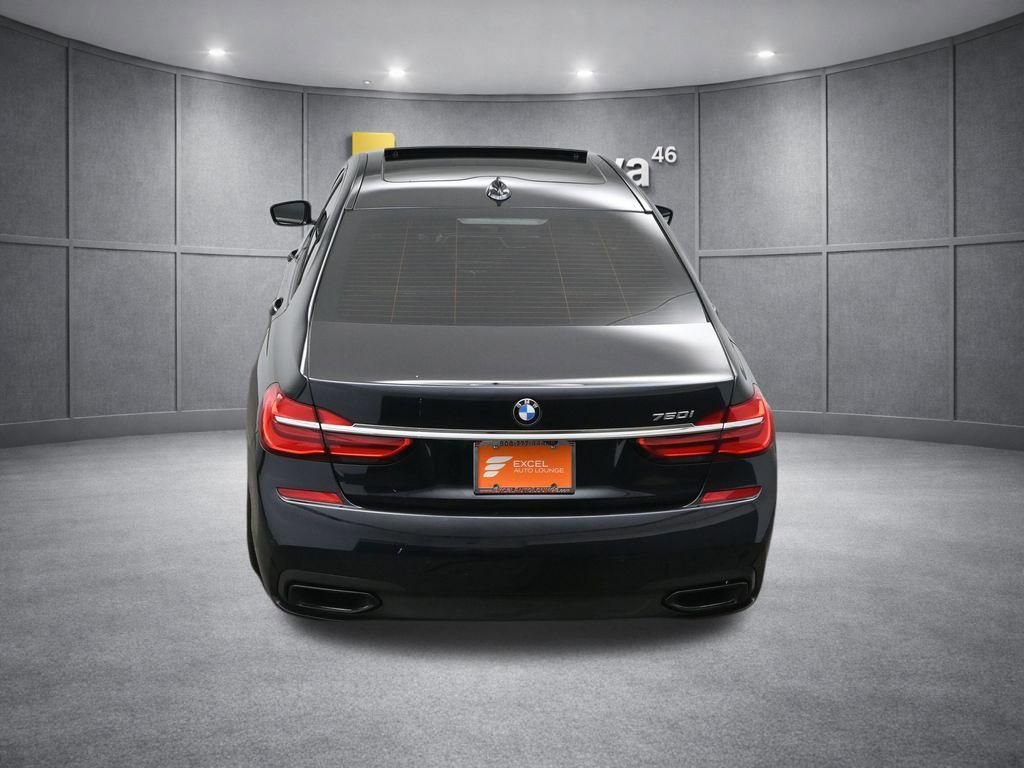 Used 2019 BMW 750i image 55