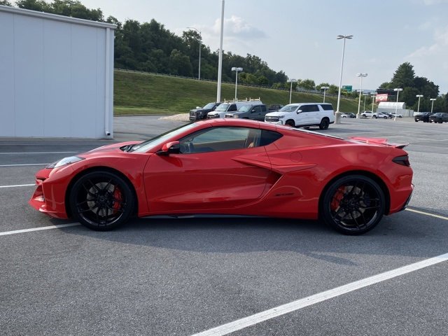 New 2025 Chevrolet Corvette Z06 image 2