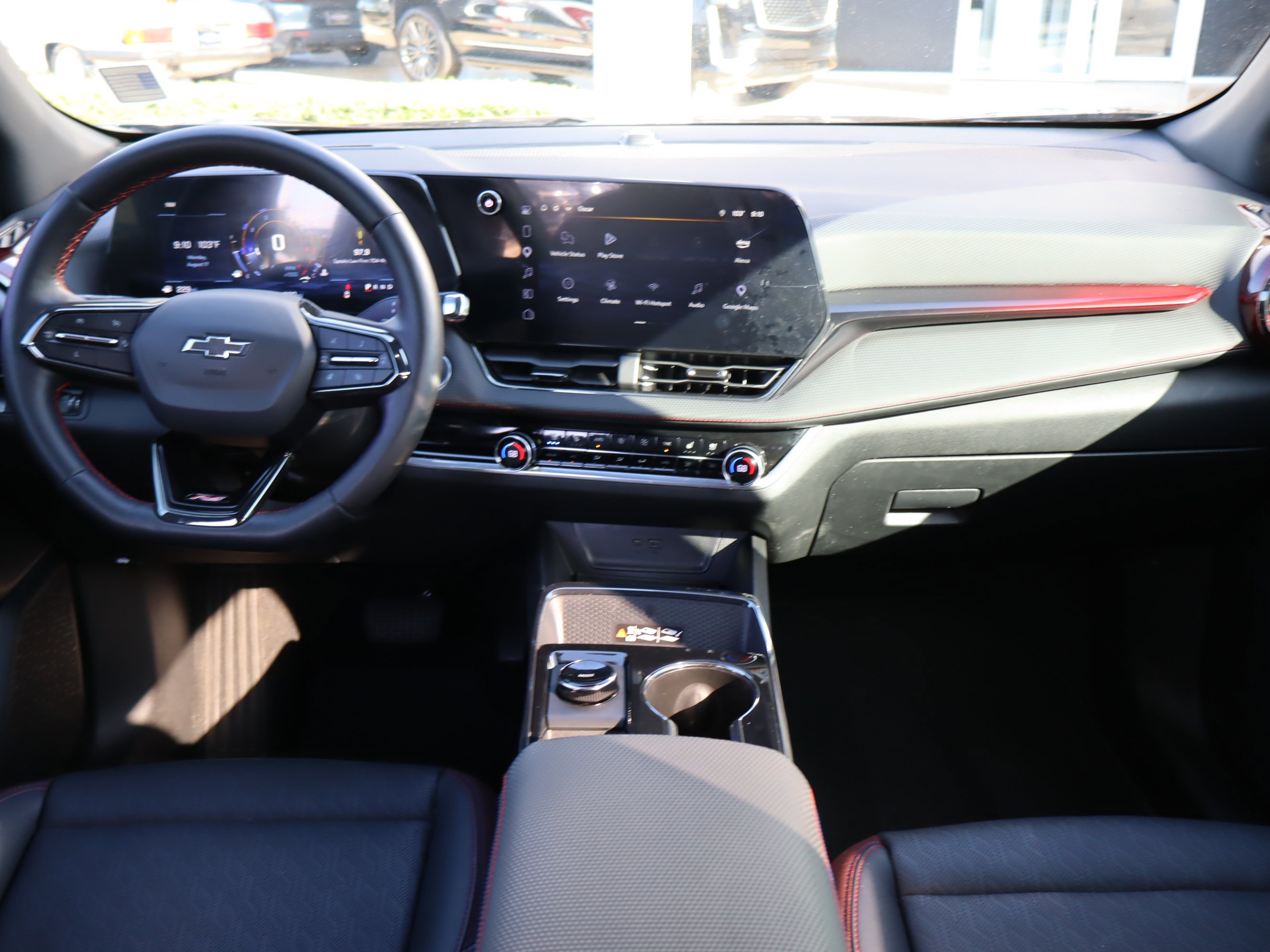 Used 2025 Chevrolet Equinox RS w/ Convenience Package III FWD image 14