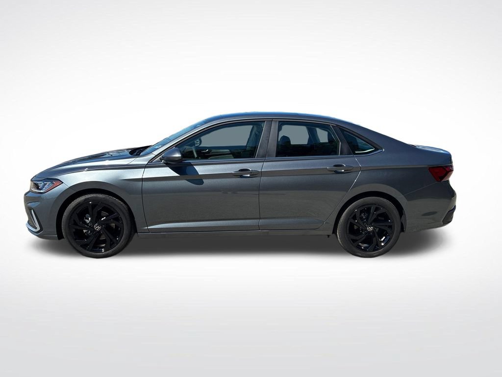 New 2026 Volkswagen Jetta SE FWD image 6