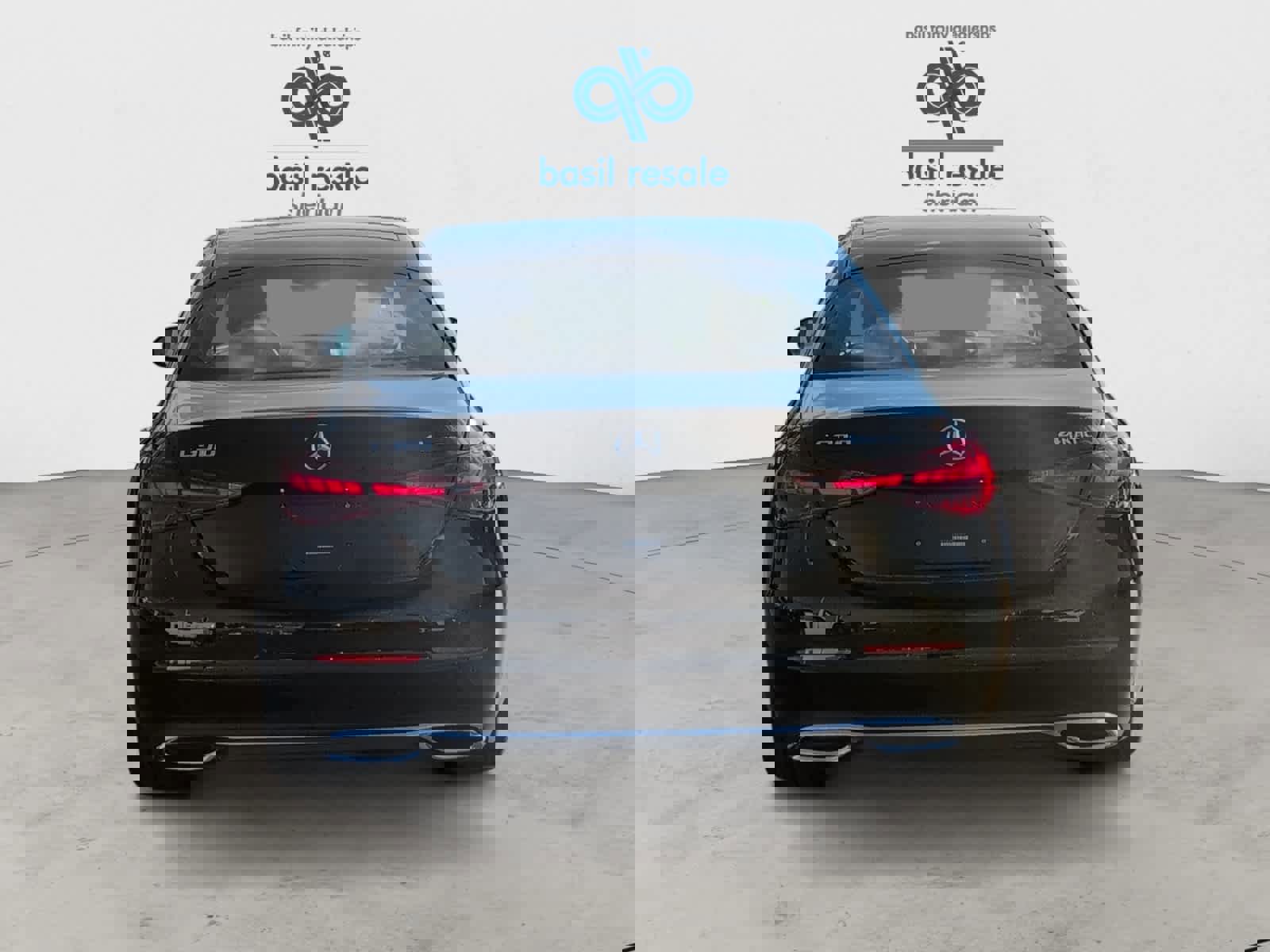 Used 2025 Mercedes-Benz C 300 4MATIC Sedan image 8