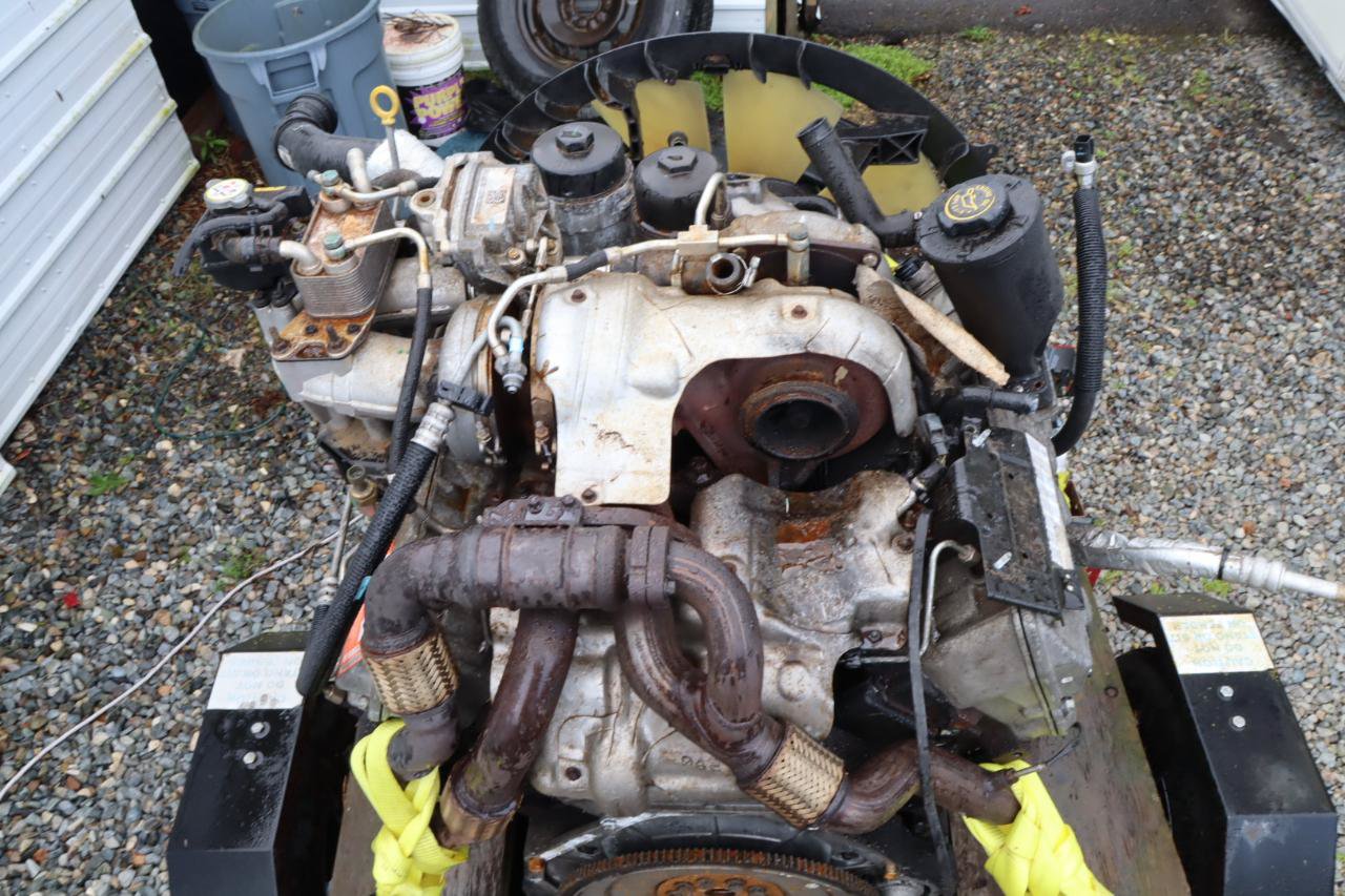 Used 2009 Ford F550 4x4 Crew Cab Super Duty image 24