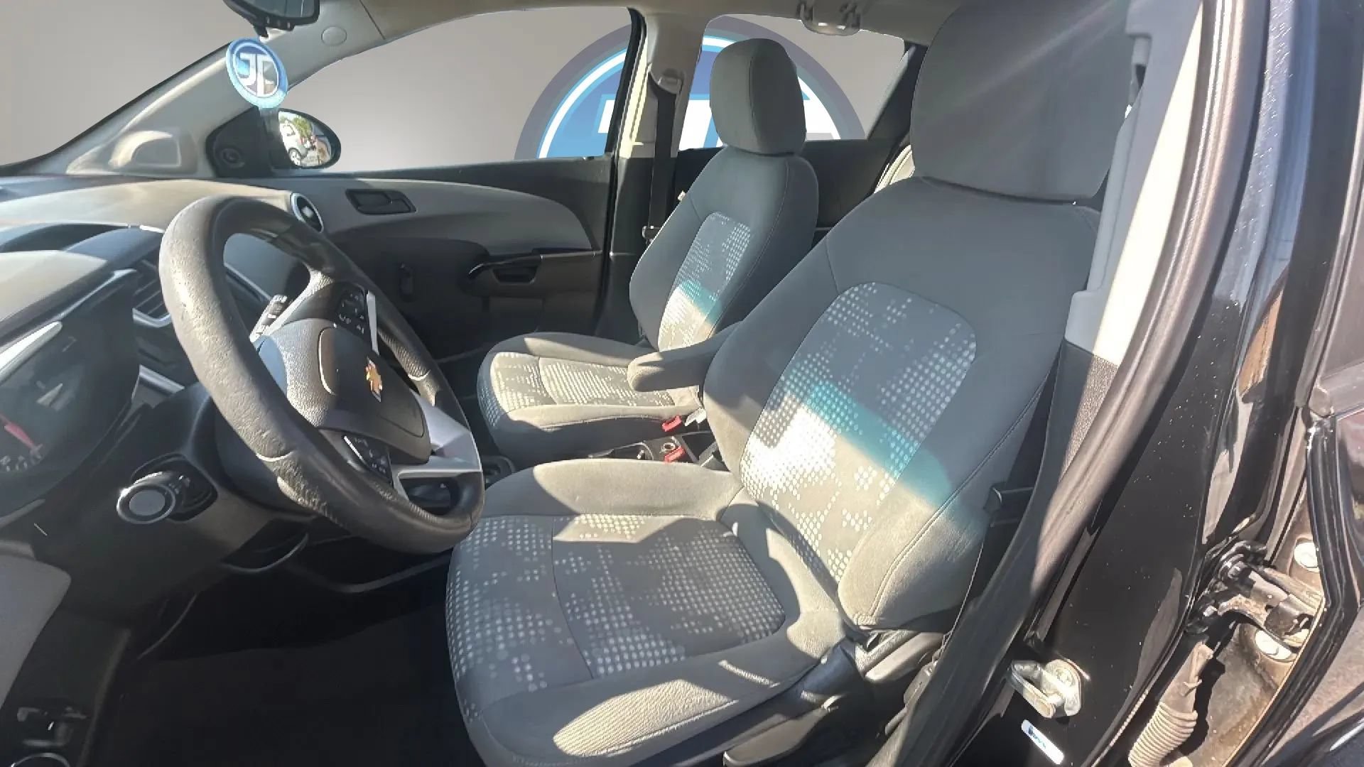 Used 2020 Chevrolet Sonic LT FWD image 16