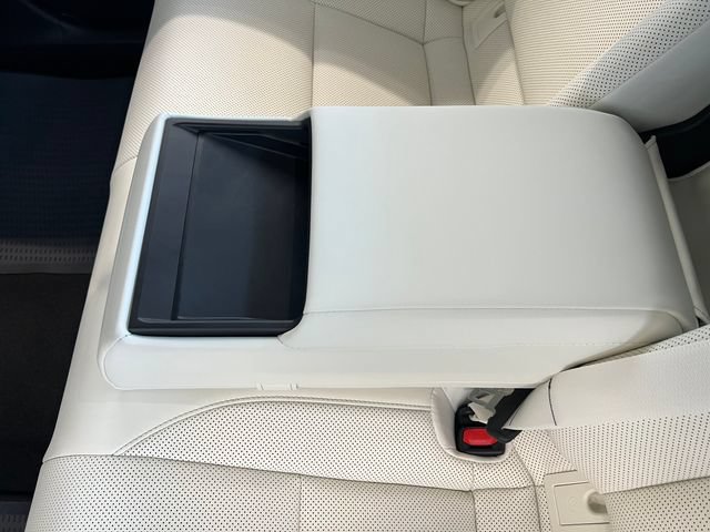 New 2026 Lexus ES 500e AWD/4WD image 43