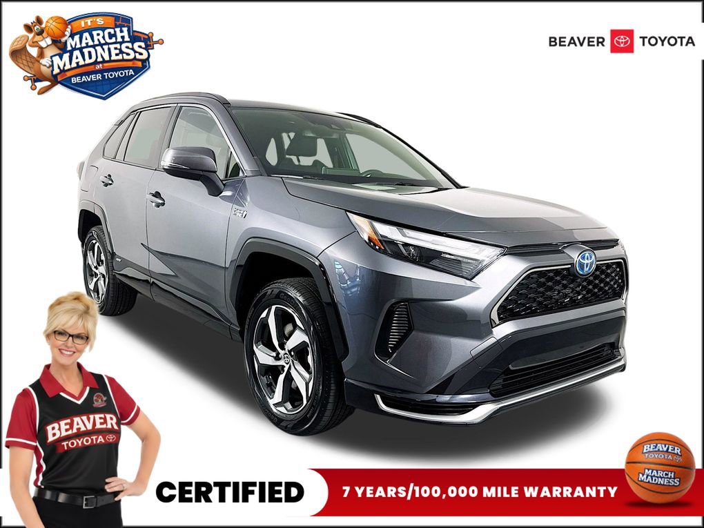 Used 2024 Toyota RAV4 SE w/ Weather & Moonroof Package video 1