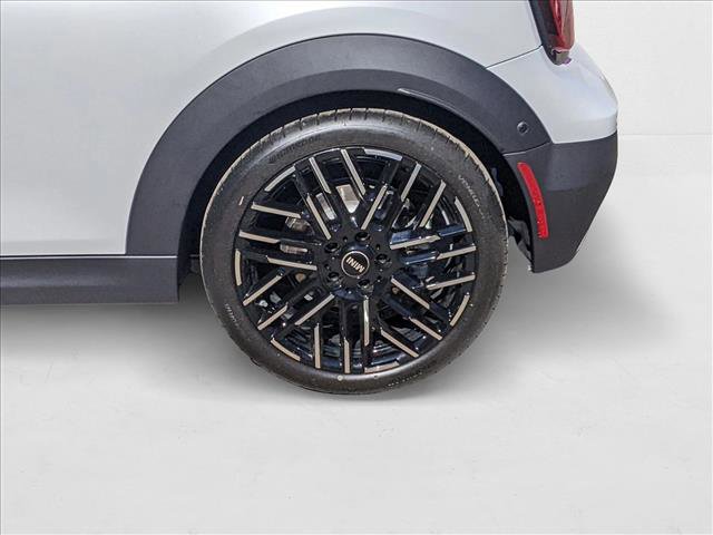 Used 2026 MINI Cooper S FWD image 10