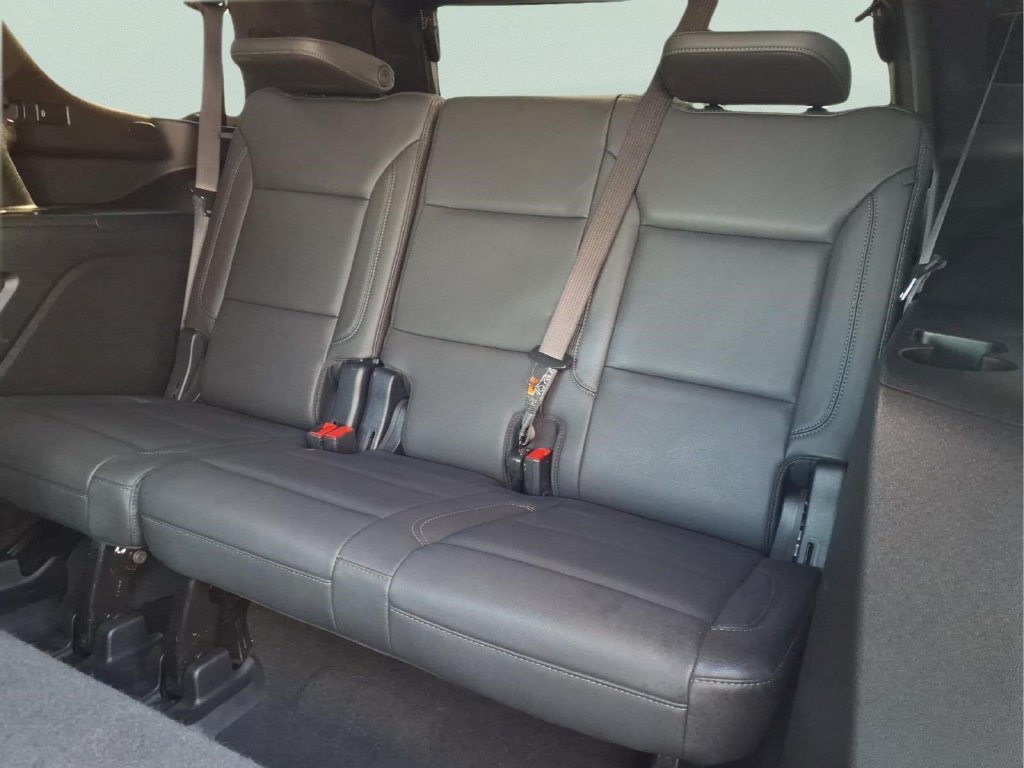 Used 2025 Chevrolet Tahoe LT AWD/4WD image 15