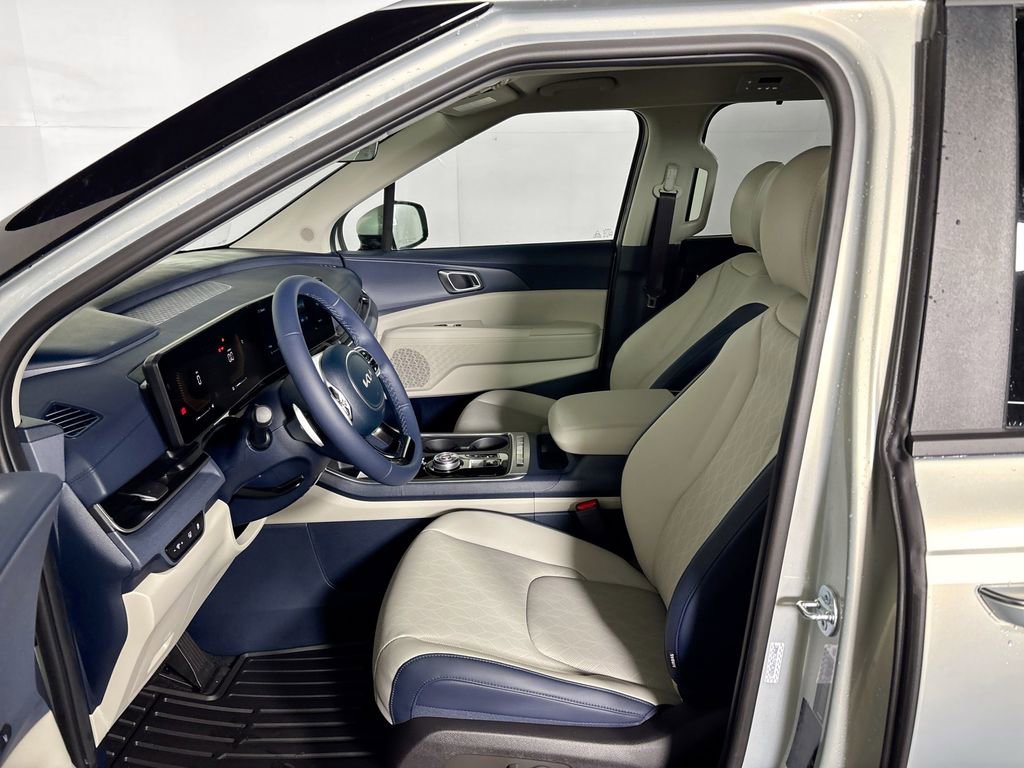 New 2026 Kia Carnival EX image 11