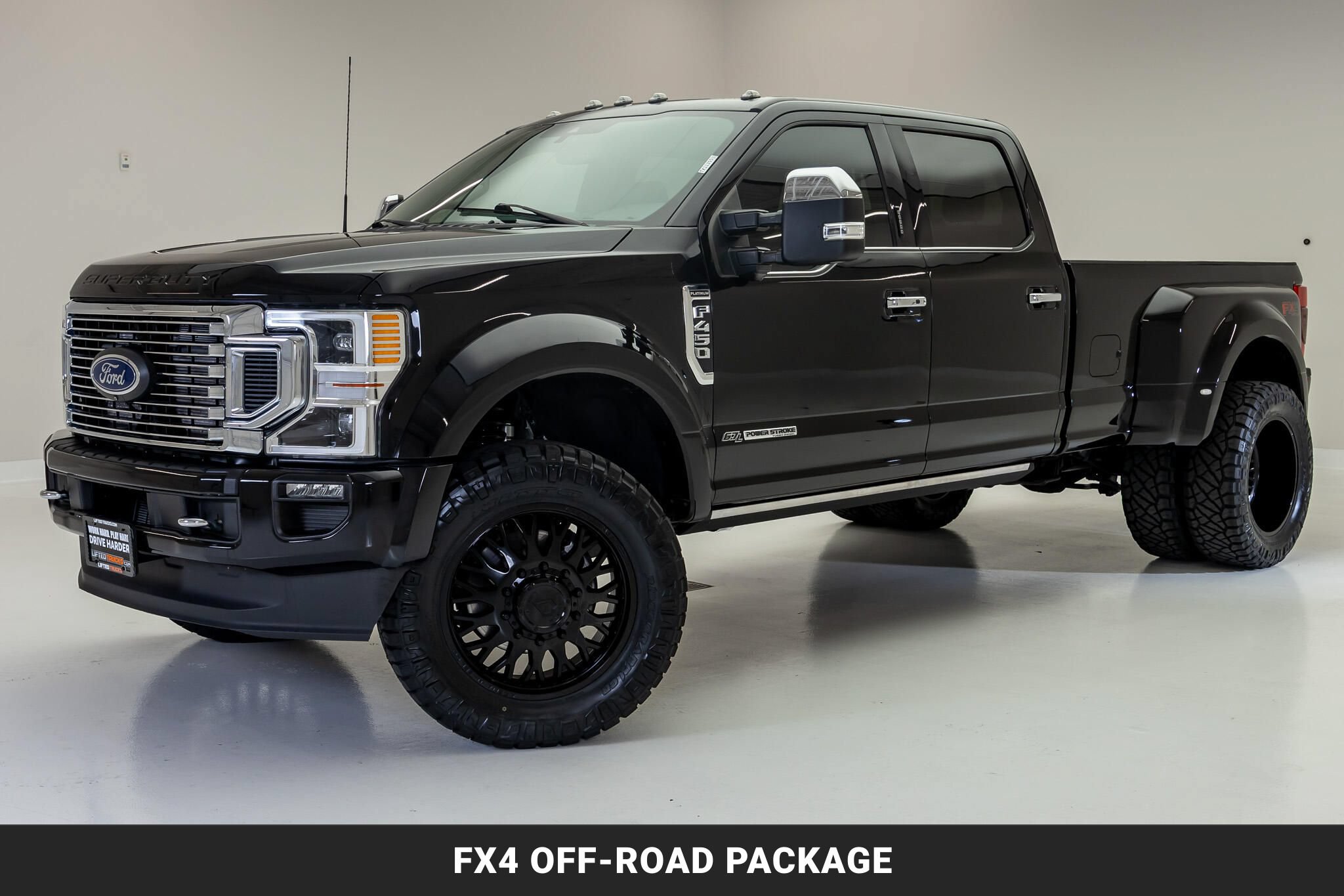Used 2022 Ford F450 Platinum w/ FX4 Off-Road Package AWD/4WD image 5