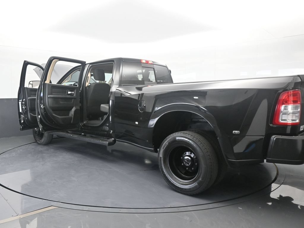 Used 2019 RAM 3500 Tradesman RWD image 78