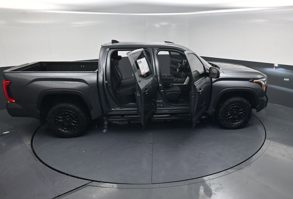 Used 2025 Toyota Tundra SR5 AWD/4WD image 23