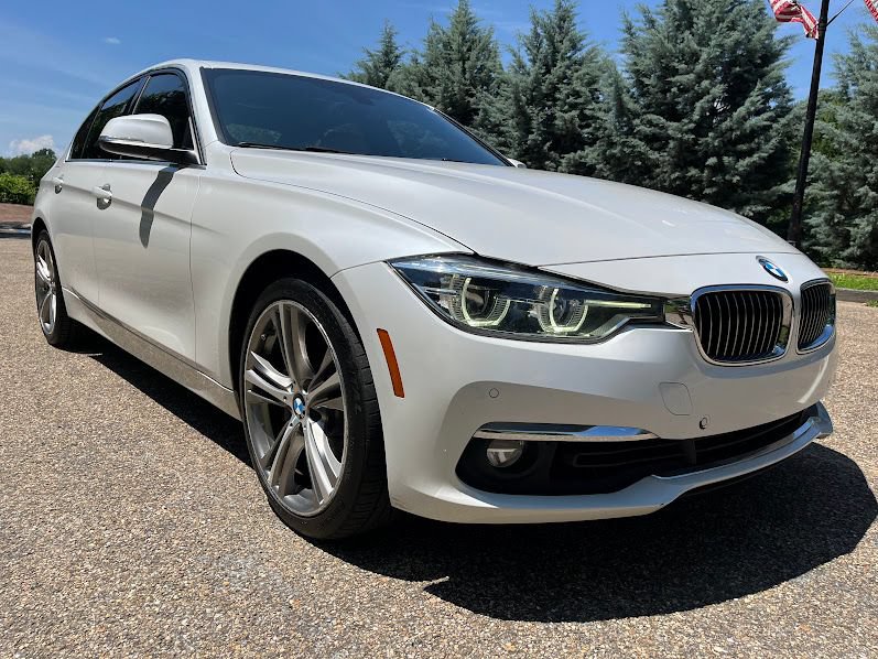 Used 2018 BMW 340i xDrive Sedan w/ Premium Package AWD/4WD image 36