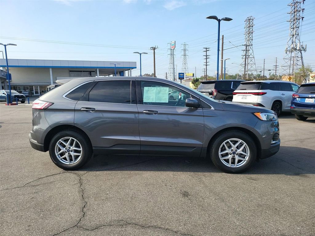 Used 2022 Ford Edge SEL image 28