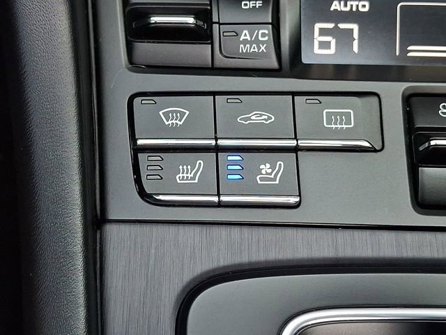 Used 2015 Porsche 911 Carrera 4 GTS image 26