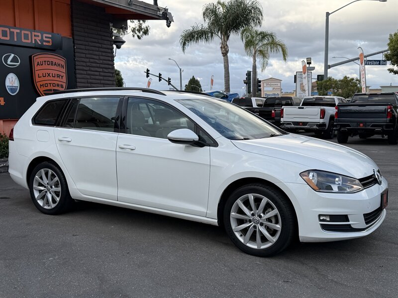 Used 2017 Volkswagen Golf SE FWD image 20