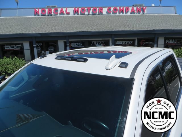 Used 2024 GMC Sierra 3500 Denali w/ Denali Reserve Package AWD/4WD image 11