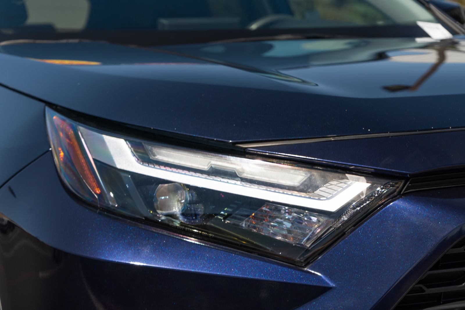 Certified 2025 Toyota RAV4 XLE FWD image 16