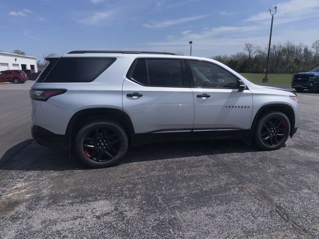 Used 2019 Chevrolet Traverse Premier w/ Redline Edition AWD/4WD image 10