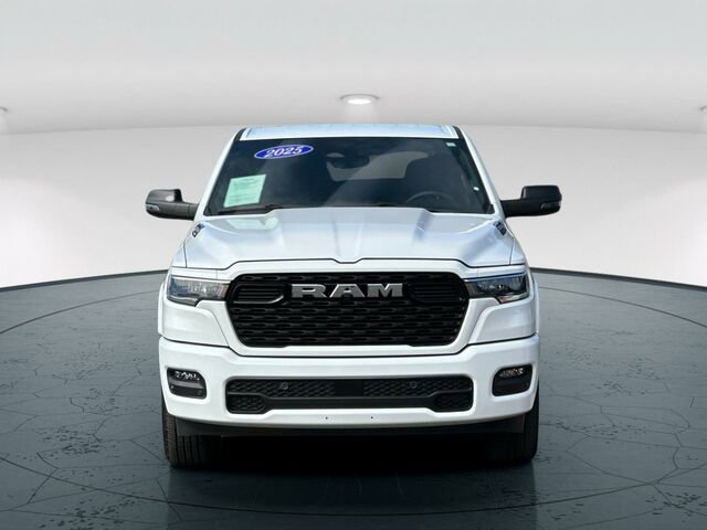 Used 2025 RAM 1500 Big Horn AWD/4WD image 9