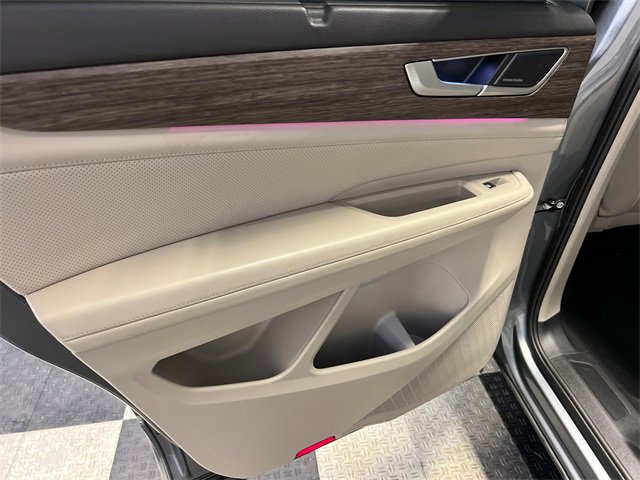 Certified 2024 Volkswagen Atlas SEL Premium R-Line image 18