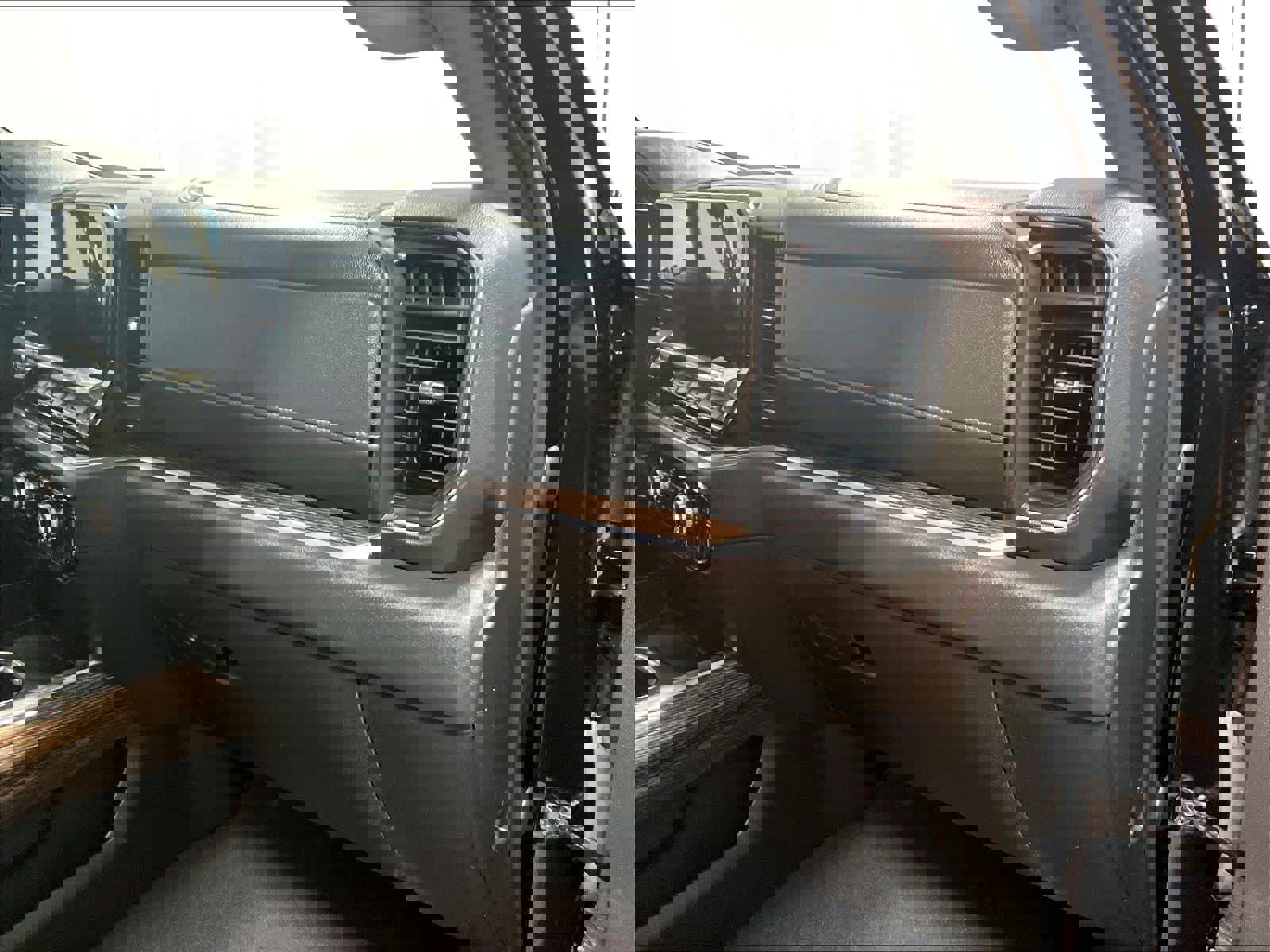 Used 2022 GMC Sierra 1500 Elevation w/ X31 Off-Road Package image 13