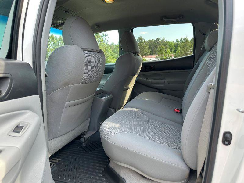 Used 2009 Toyota Tacoma PreRunner RWD image 8