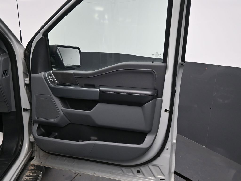 Used 2024 Ford F150 XLT w/ Mobile Office Package image 19