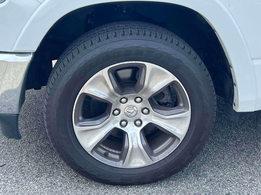 Used 2021 RAM 1500 Laramie AWD/4WD image 9