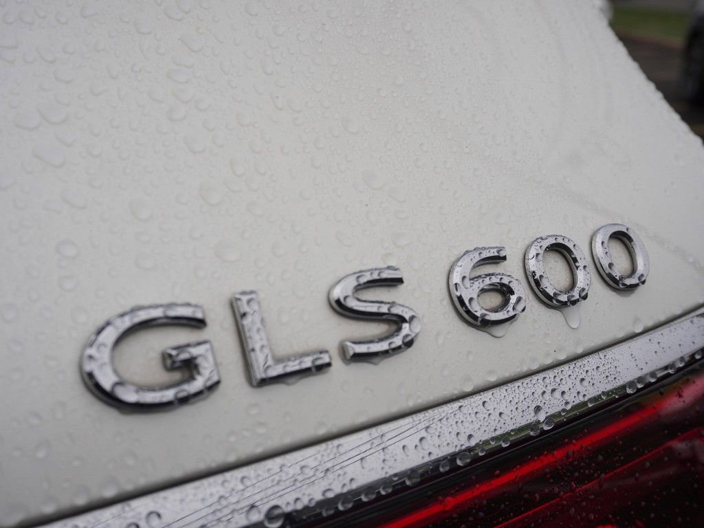 Used 2023 Mercedes-Benz Maybach GLS 600 4MATIC image 25
