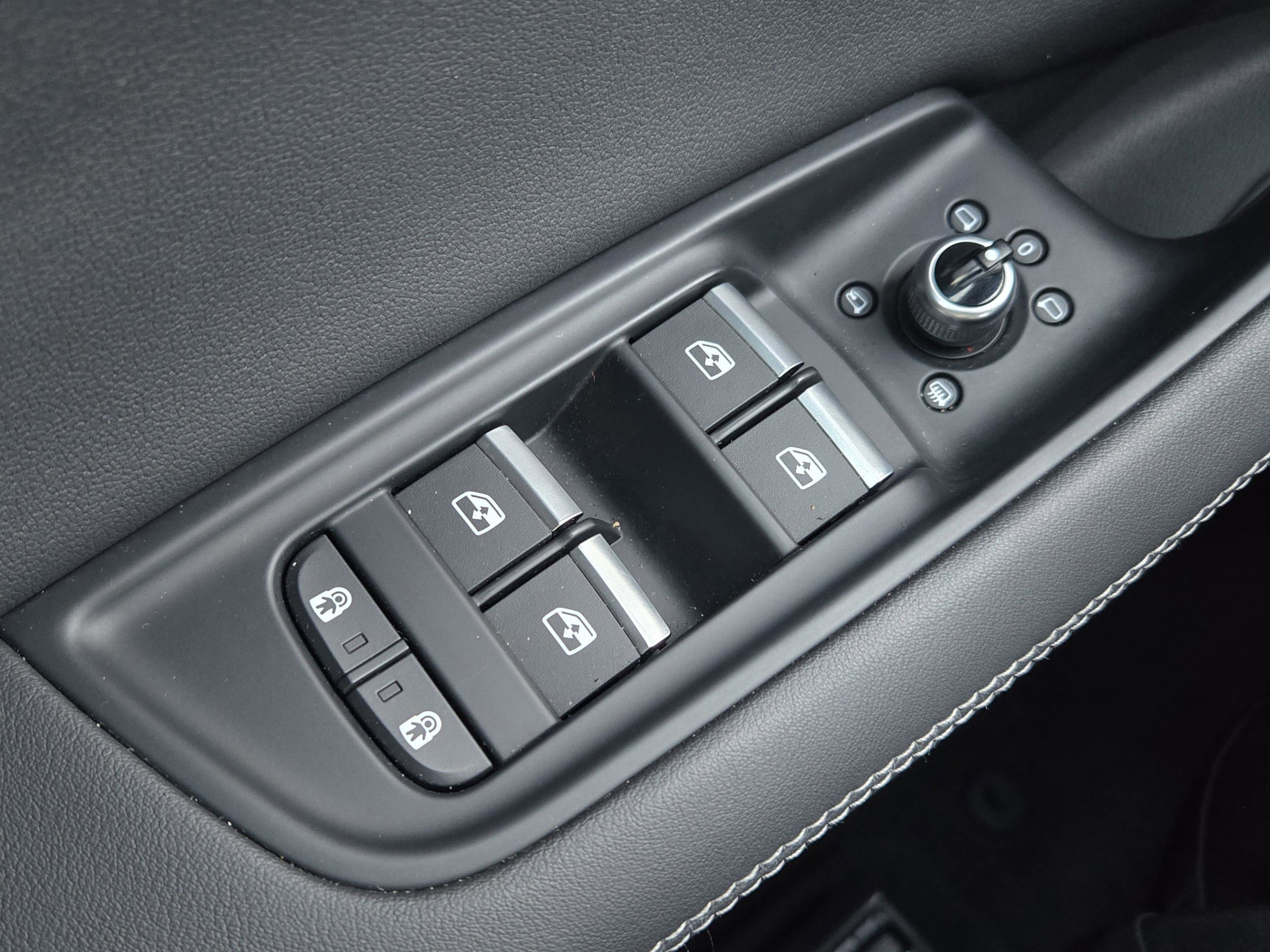 Used 2025 Audi Q7 3.0T Prestige w/ Prestige Package image 32