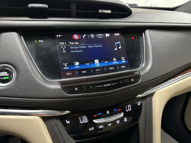 Used 2017 Cadillac XT5 Luxury w/ Driver Awareness Package FWD image 11
