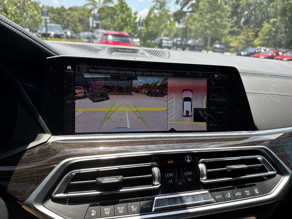 Used 2019 BMW X5 xDrive50i w/ M Sport Package AWD/4WD image 49