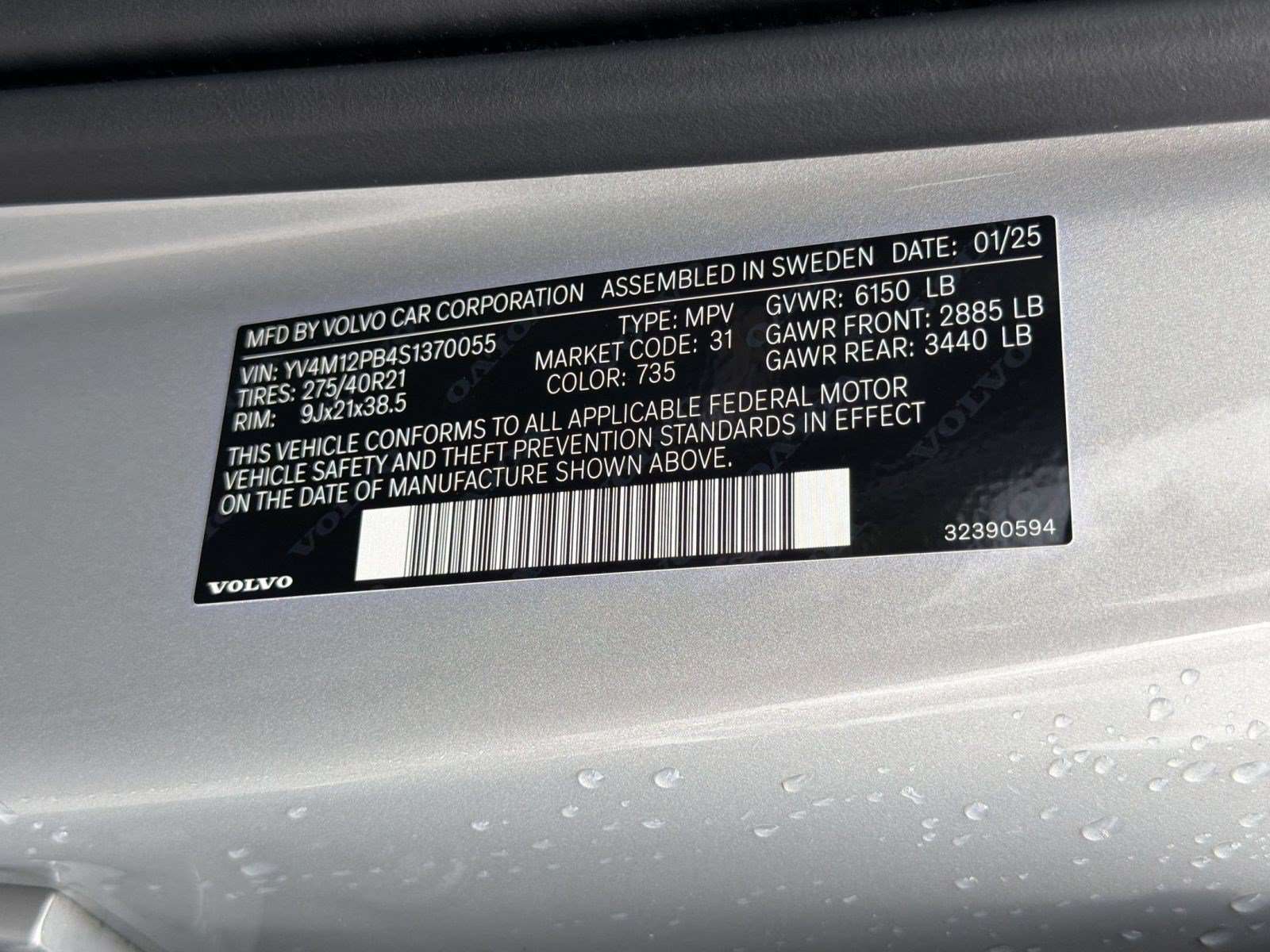 Certified 2025 Volvo XC90 B5 Plus AWD/4WD image 24