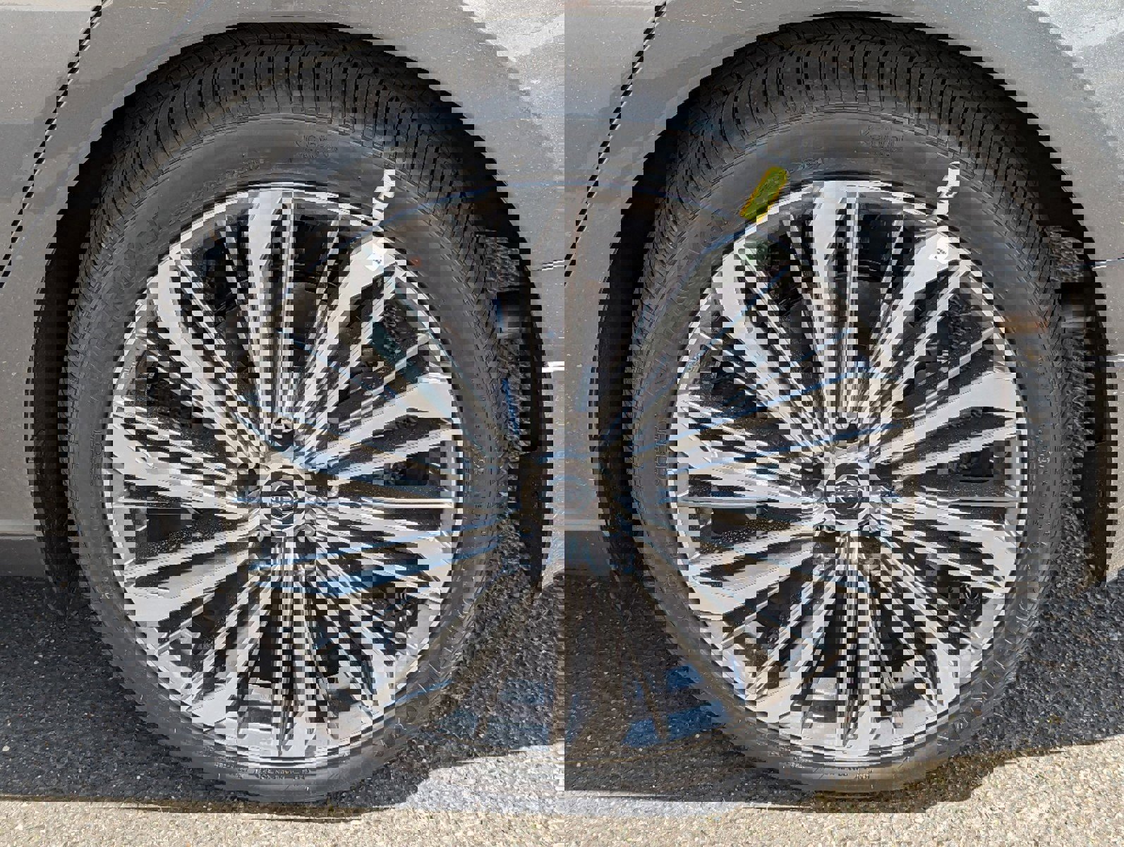 New 2025 Nissan Altima 2.5 SL image 10