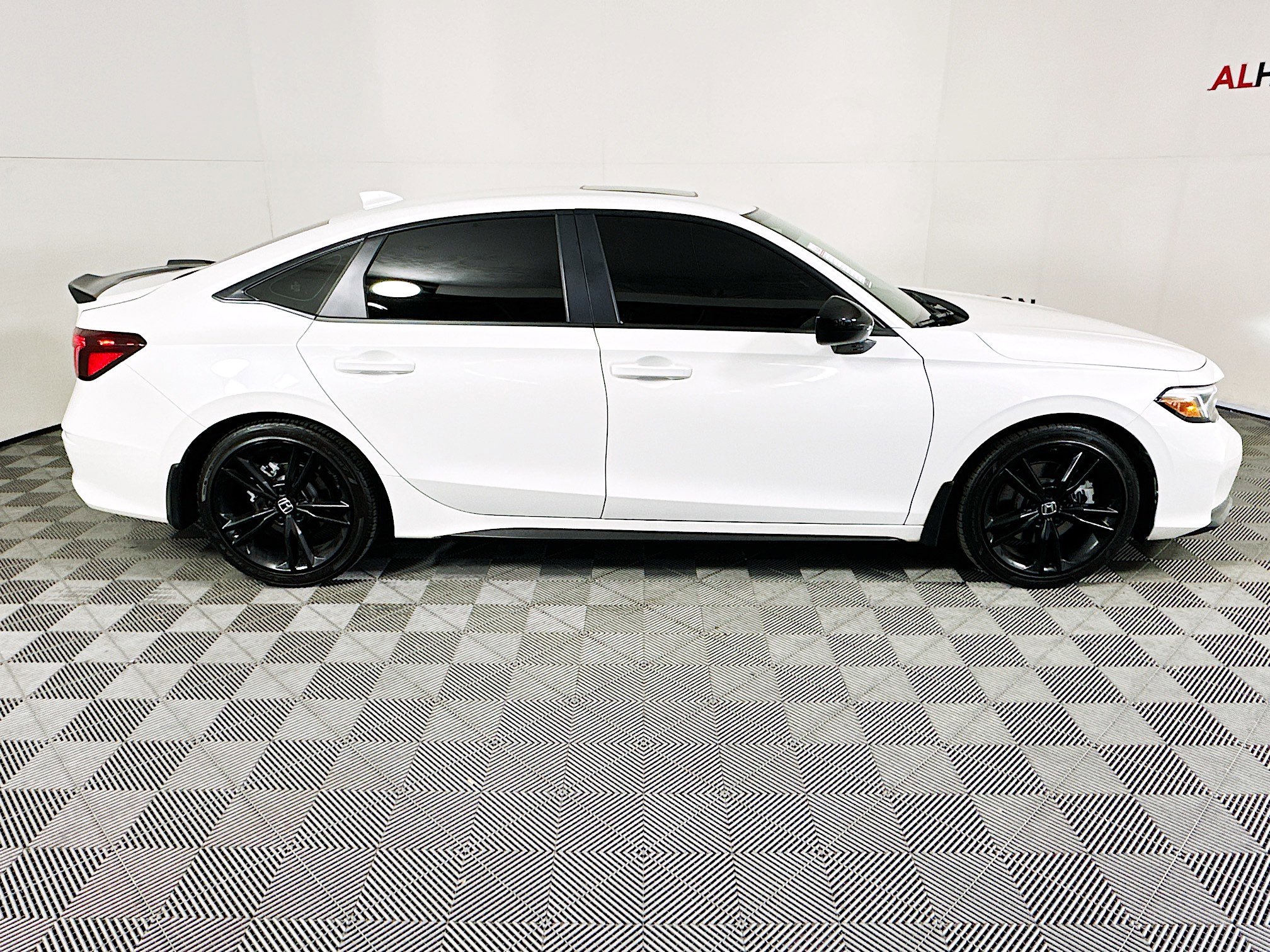 Used 2025 Honda Civic Si image 2