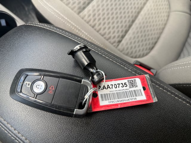 Used 2022 Ford Escape SE AWD/4WD image 16