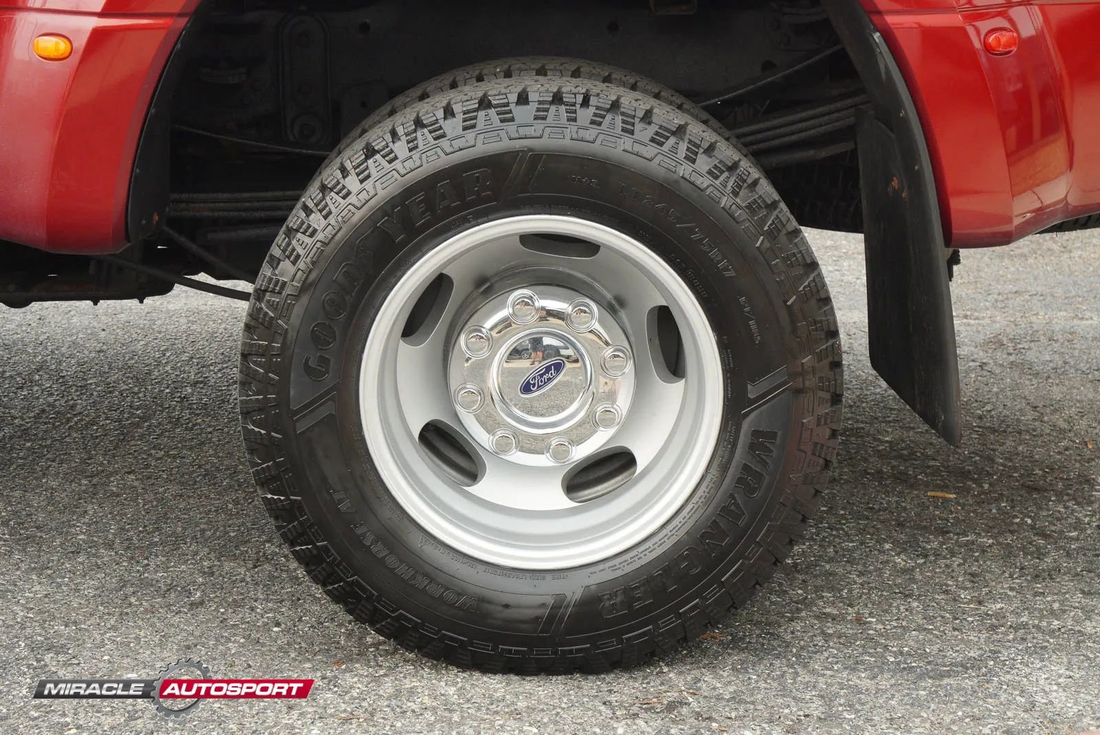 Used 2017 Ford F350 Lariat w/ Lariat Ultimate Package image 12